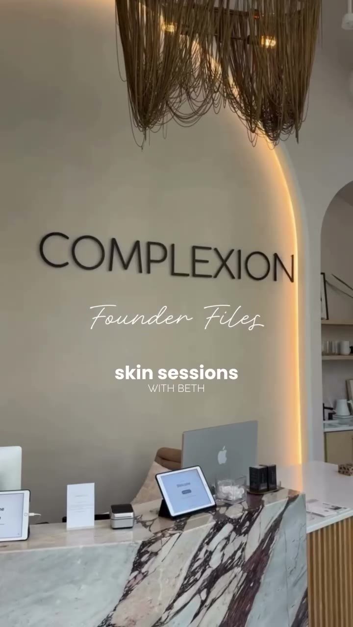 Seasonal skin reel